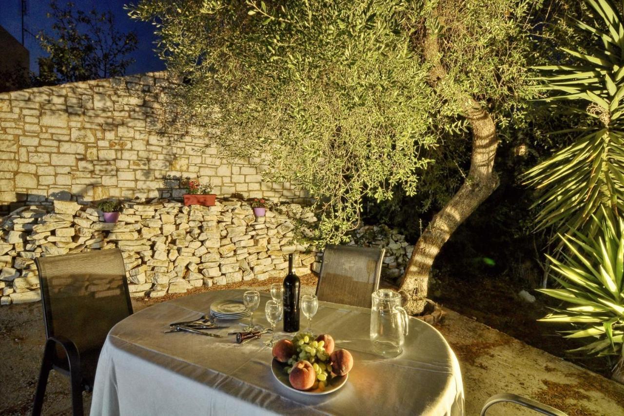 Kloudas Apartments Potamos  Bagian luar foto