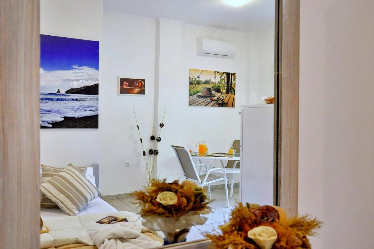 Kloudas Apartments Potamos  Bagian luar foto