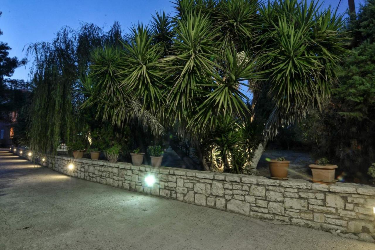 Kloudas Apartments Potamos  Bagian luar foto
